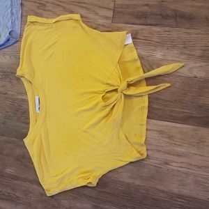 Yello cropped tie shirt